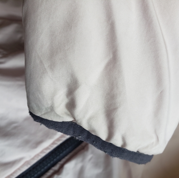 Girl's North Face Reversible Jacket 10/12 - Picture 9 of 13